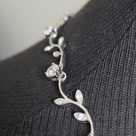 Olive branch necklace - Picture 10 of 10